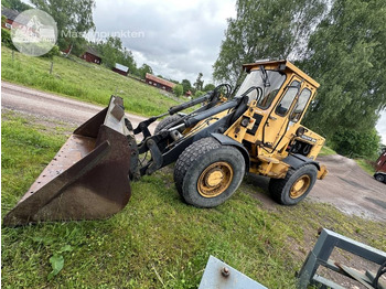Utovarivač točkaš VOLVO 4300
