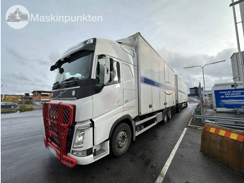Kamion sa zatvorenim sandukom VOLVO FH 500