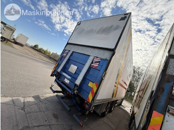 Kamion sa zatvorenim sandukom Volvo FM 440: slika 4