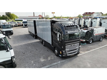 Kamion sa ceradom VOLVO FH16 660