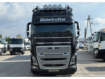 Kamion sa ceradom Volvo FH16 660 HP TANDEM 6x2 LIMITED EDITION: slika 2