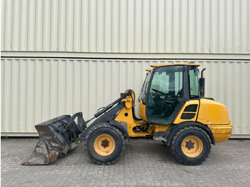 Utovarivač točkaš VOLVO L25F