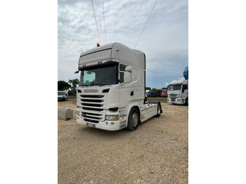 Tegljač SCANIA R 490