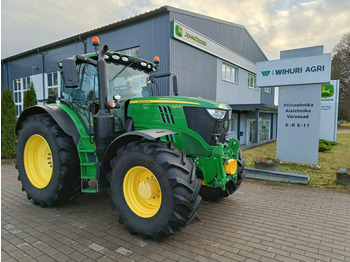Traktor JOHN DEERE 6215R