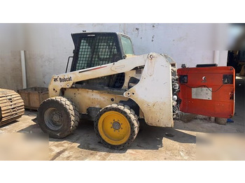Mini utovarivač BOBCAT S220
