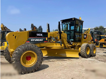 Grejder CATERPILLAR 140K