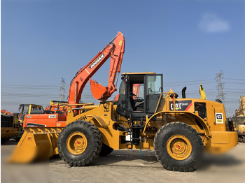 Utovarivač točkaš CATERPILLAR 966H