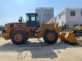 Utovarivač točkaš CATERPILLAR 966H