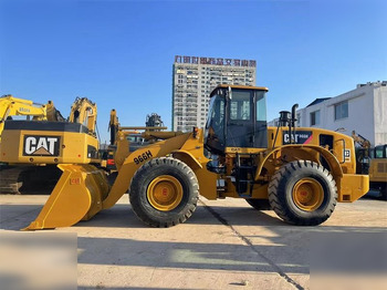 Utovarivač točkaš CATERPILLAR 966H