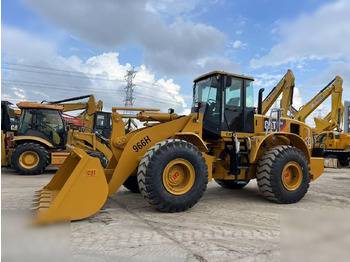 Utovarivač točkaš CATERPILLAR 966H: slika 3