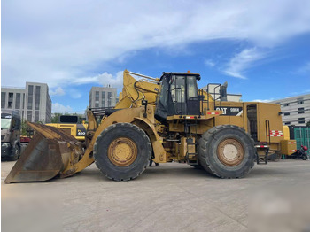 Utovarivač točkaš CATERPILLAR