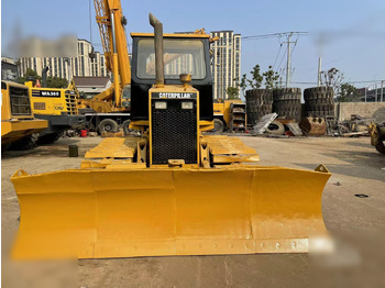 Buldožer CATERPILLAR D4C: slika 2