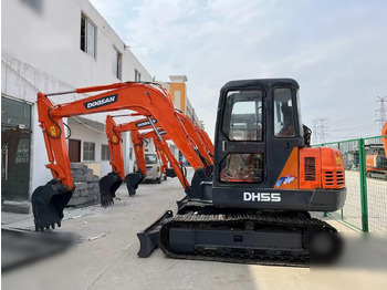 Mini bager DOOSAN DH55