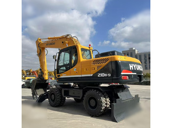 Bager točkaš HYUNDAI