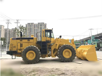 Utovarivač točkaš KOMATSU WA600-3