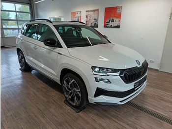 SUVSUV Skoda Karoq Sportline 1,5 TSI DSG*AHK*PSD*STD.HZG*NAVI: slika 3