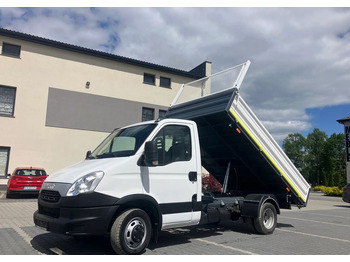 Dostavno vozilo istovarivač IVECO Daily 35c13