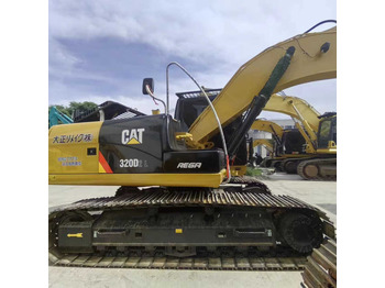 Bager guseničar CATERPILLAR 320D2