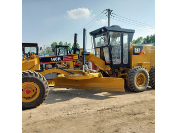 Grejder CATERPILLAR 140H