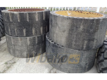 Utovarivač točkaš CATERPILLAR