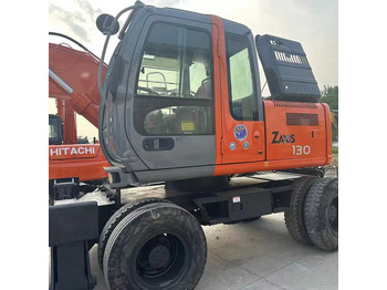 Bager točkaš HITACHI ZX130W