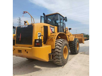 Utovarivač točkaš CATERPILLAR 966H