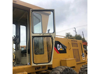 Grejder CATERPILLAR 140G