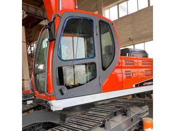 Bager guseničar DOOSAN DX260