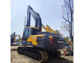 Bager guseničar VOLVO EC210