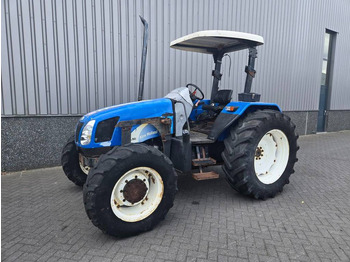 Traktor NEW HOLLAND TL90