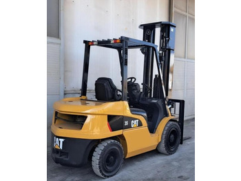 Dizel viljuškar Caterpillar: slika 3