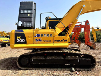 Građevinska mašina KOMATSU PC200-8