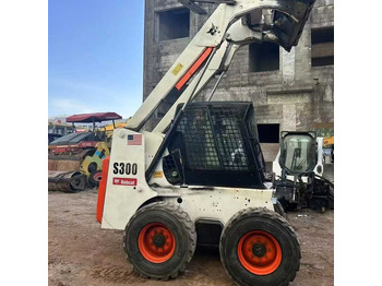 Mini utovarivač BOBCAT S300