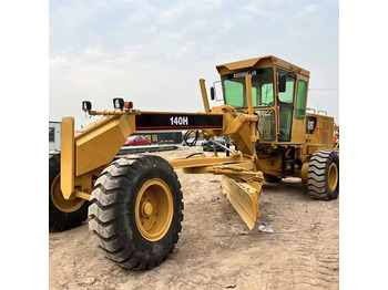 Bager CATERPILLAR 140H