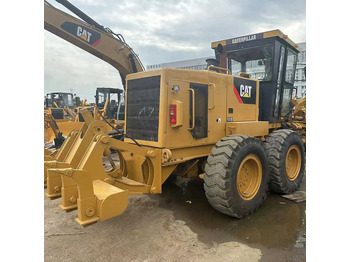 Grejder CATERPILLAR 140K