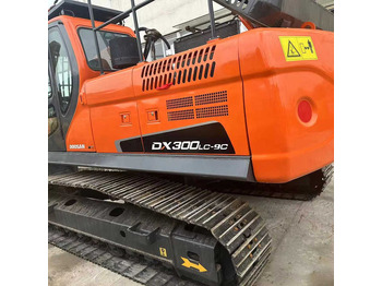 Bager guseničar DOOSAN DX300