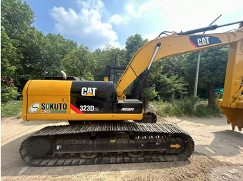 Bager guseničar CATERPILLAR 323D2L