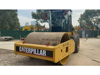 Valjak za puteve CATERPILLAR