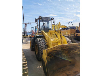 Utovarivač točkaš KOMATSU WA320-3: slika 4