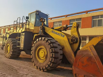 Utovarivač točkaš KOMATSU WA600-6