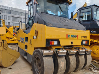 Valjak za puteve XCMG XP303: slika 3 Valjak za puteve XCMG XP303: slika 3