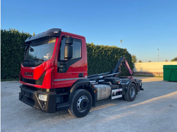 Kamion sa hidrauličnom kukom IVECO EuroCargo 160E