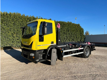 Kamion sa hidrauličnom kukom IVECO EuroCargo 180E