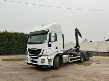Kamion sa hidrauličnom kukom IVECO Stralis 500