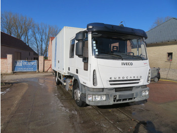 Kamion sa zatvorenim sandukom IVECO EuroCargo