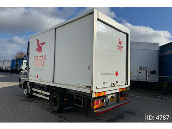 Kamion za prevoz kontejnera/ Kamion sa promenjivim sandukom Mercedes-Benz Atego 816 Day Cab, Euro 5, BDF / EPS automatic / standklima / Hydraulic system: slika 4