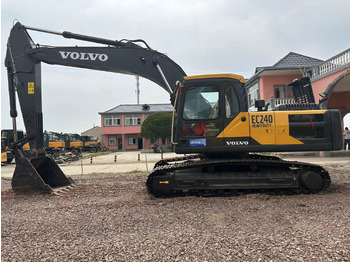 Bager VOLVO EC240
