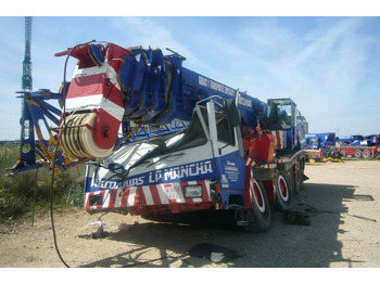 Pokretni kran LIEBHERR LTM 1090