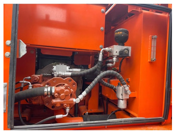 Bager guseničar 2023 Doosan DH150: slika 4
