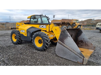 Teleskopski utovarivač na točkovima JCB